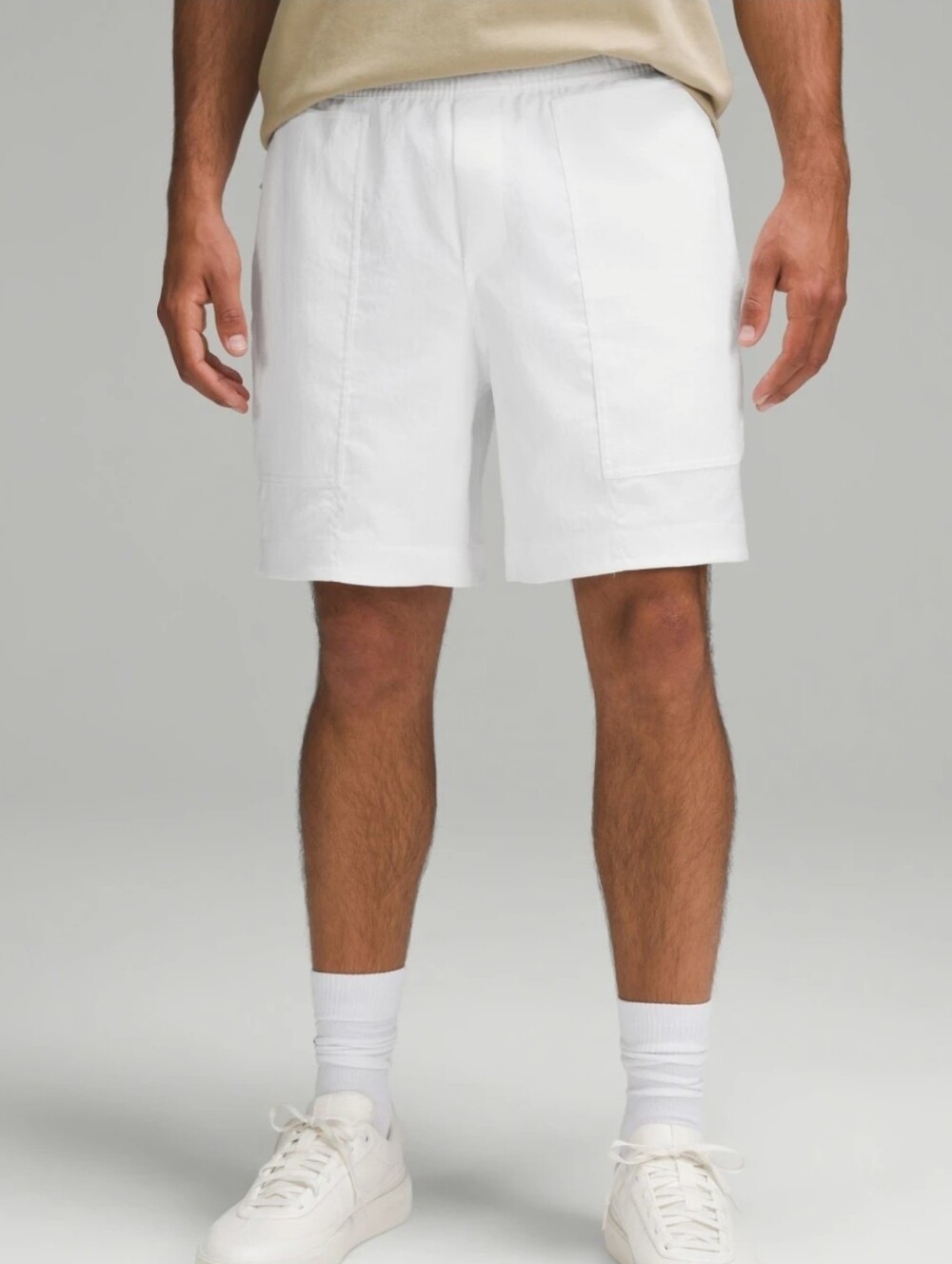 NWT Lululemon Relaxed-Fit Pull-On Short 7" Light Woven White Men's Medium M7bgxs